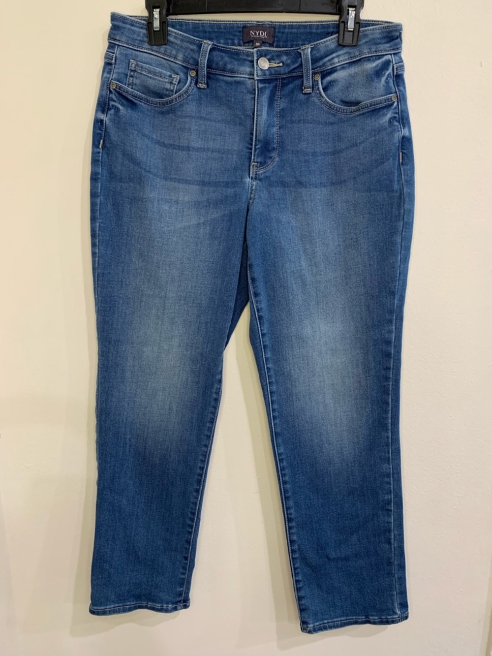 NYDJ Emma relaxed slender jeans in the lovesick wash Lift X Tuck Size 8P Casual